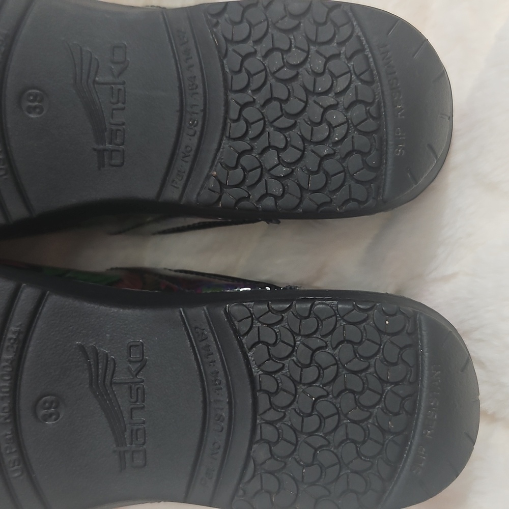 Dansko Professional Tropical Garden Patent Leather Clogs | XP 2.0 | EU 39 - Picture 7 of 9
